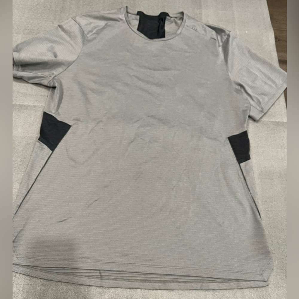 [L/XL]Lululemon Fast and Free Short Sleeve Recycled Gray and Black Men's Shirt